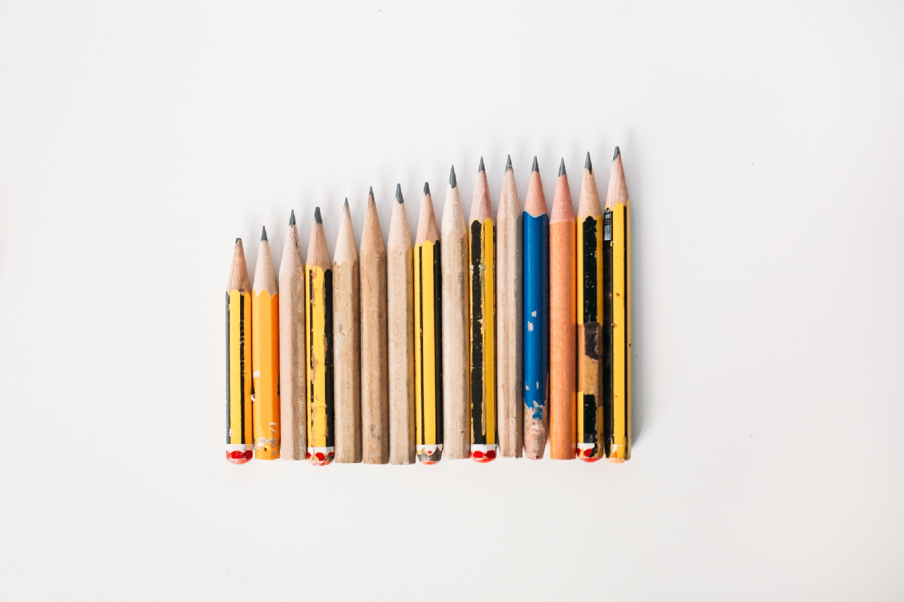 Photo of pencils lined up